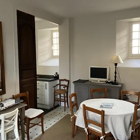 Le Pavillon بيت للعطل Longues-sur-Mer